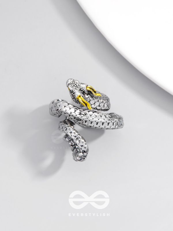 SPEAK'N PARSEL - STATEMENT SILVER RING