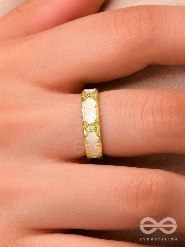 CHAMBER OF SECRETS - GOLDEN AND WHITE EMBELLISHED RING (ADJUSTABLE)