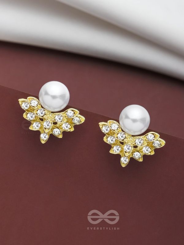 PEARLS IN PARADISE - GOLDEN EMBELLISHED EARRINGS