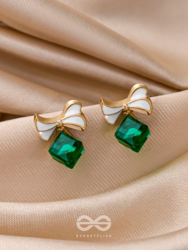 MINGLING MARVELS - GOLDEN AND GREEN EMBELLISHED STUD EARRINGS