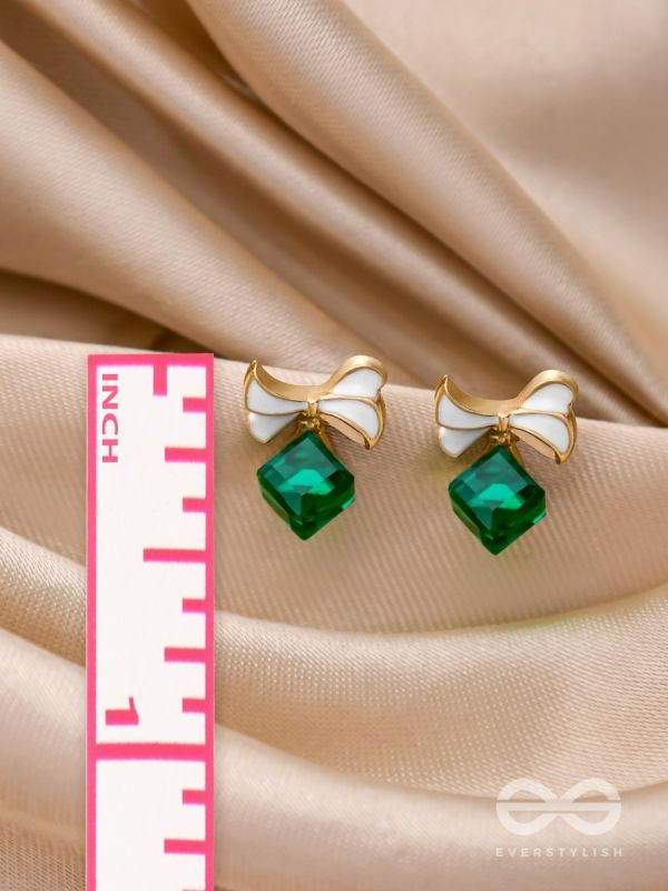 MINGLING MARVELS - GOLDEN AND GREEN EMBELLISHED STUD EARRINGS