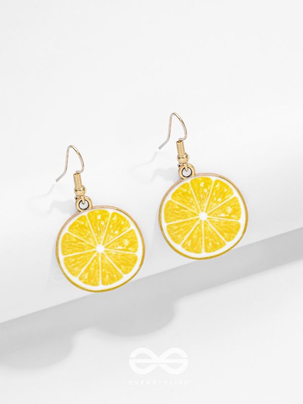 THE SOUR SPLASH - GOLDEN EMBELLISHED EARRINGS