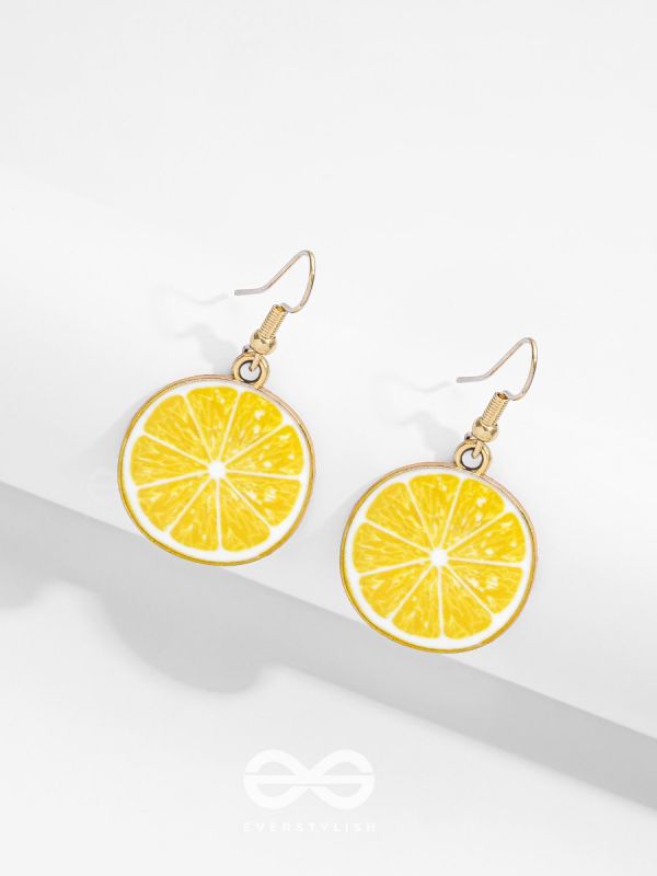 THE SOUR SPLASH - GOLDEN EMBELLISHED EARRINGS