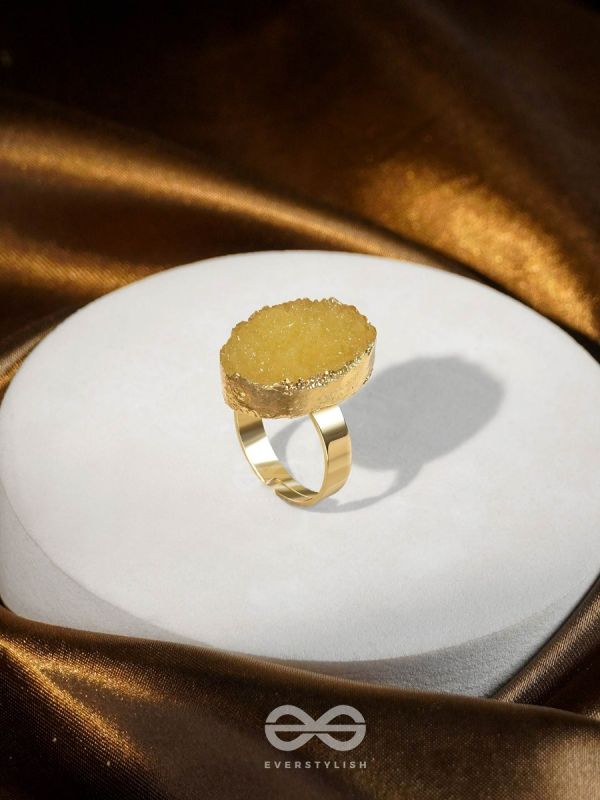 Crystal Frost - Yellow Druzy Ring (Adjustable)