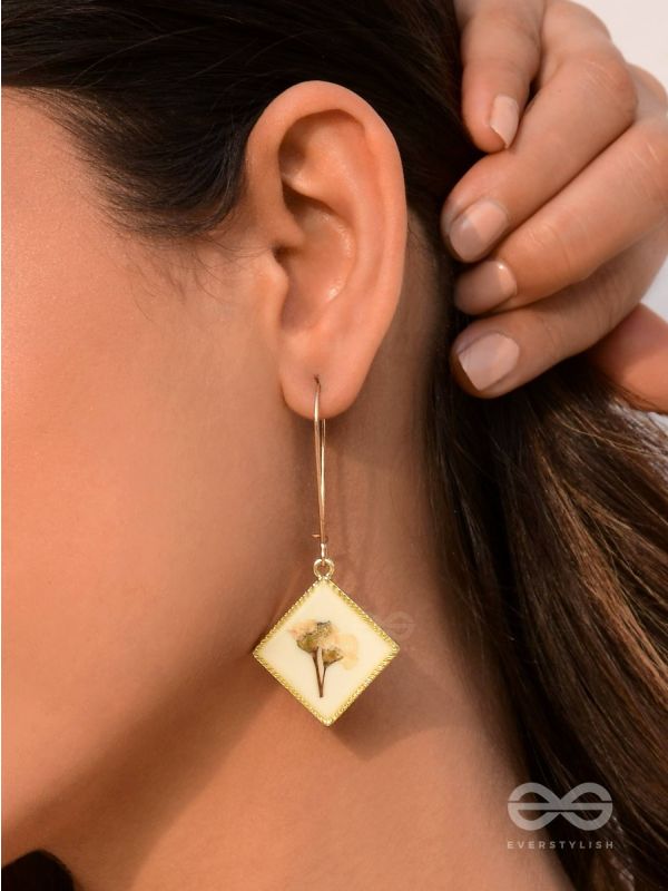 Pure Petals - Pressed Flower White Resin Earrings