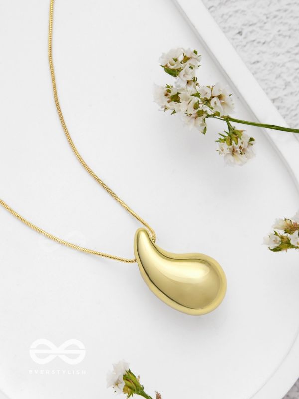 Radiant Raindrop - Statement Golden Pendant With Anti-Tarnish Coating