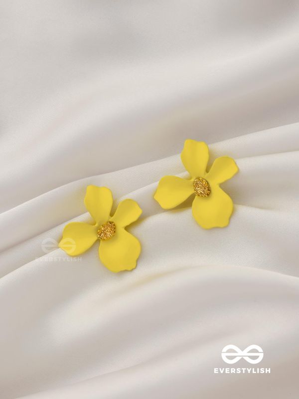 Citrine Bloom - Enameled Ear Studs