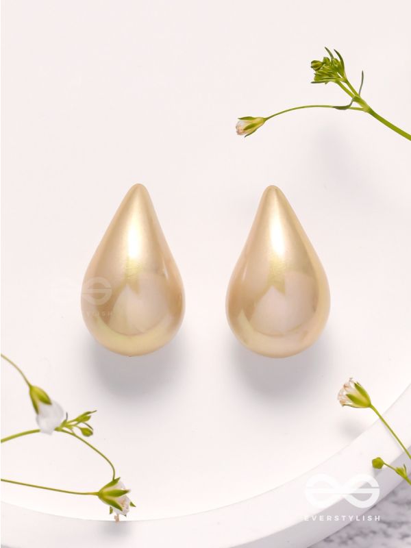 Glitter Drops - Holographic Acrylic Earrings (Golden)