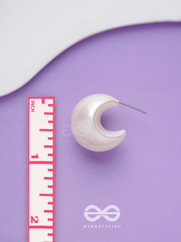 Groovy Arcs - Holographic Acrylic Earrings (White)