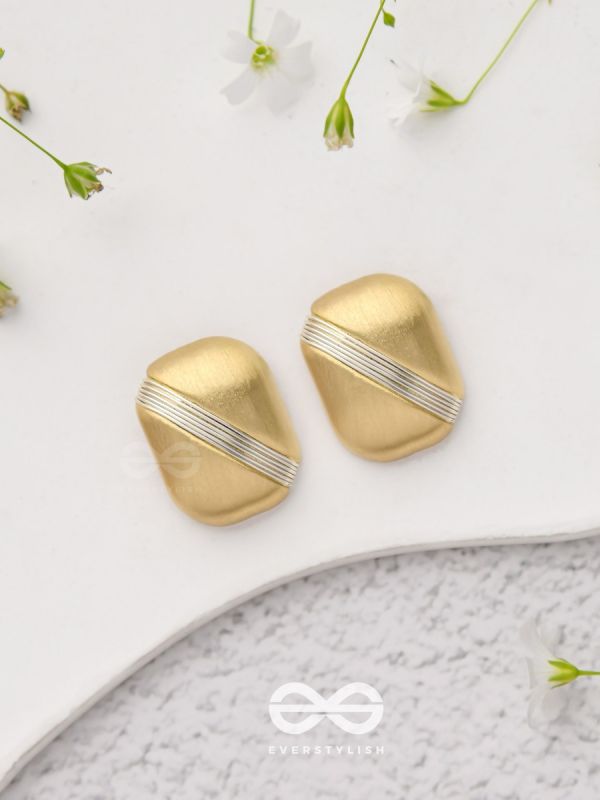Classy Blocks - Golden Stud Earrings