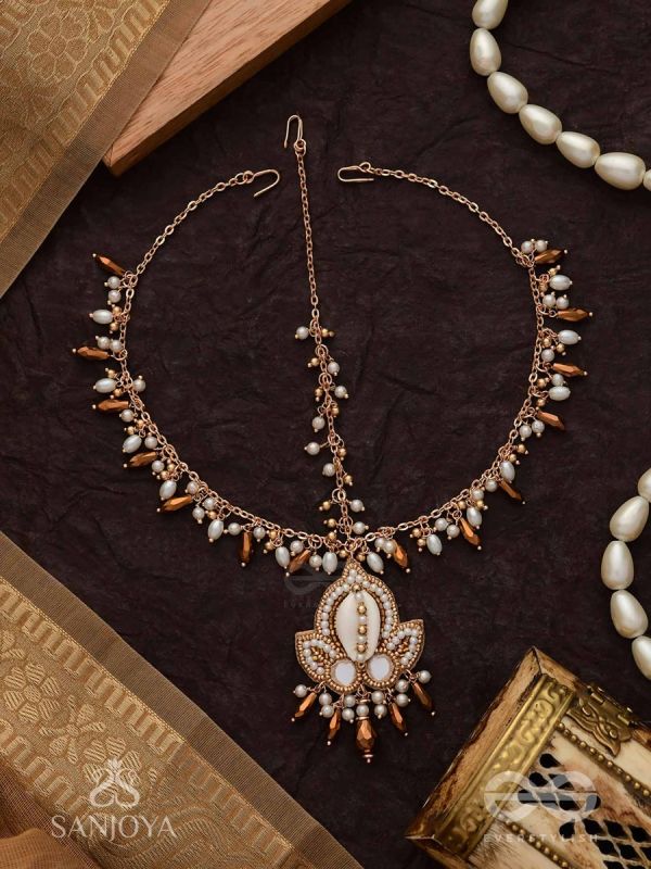 Roopdheya - The Budding Beauty - Shell, Mirrors, Beads And Glass Drops Hand Embroidered Maangtika