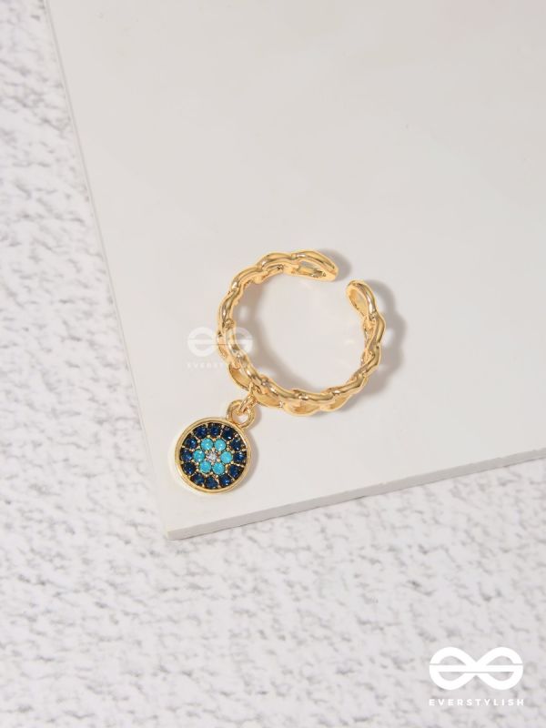 The Sapphire Lights - Golden Embellished Charm Ring (Adjustable) 