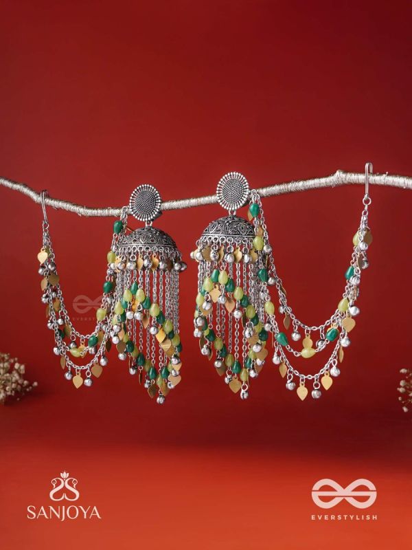 Girayah - Souvenirs Of The Nature - Beads And Glass Drops Hand Embroidered Oxidised Chain Earrings