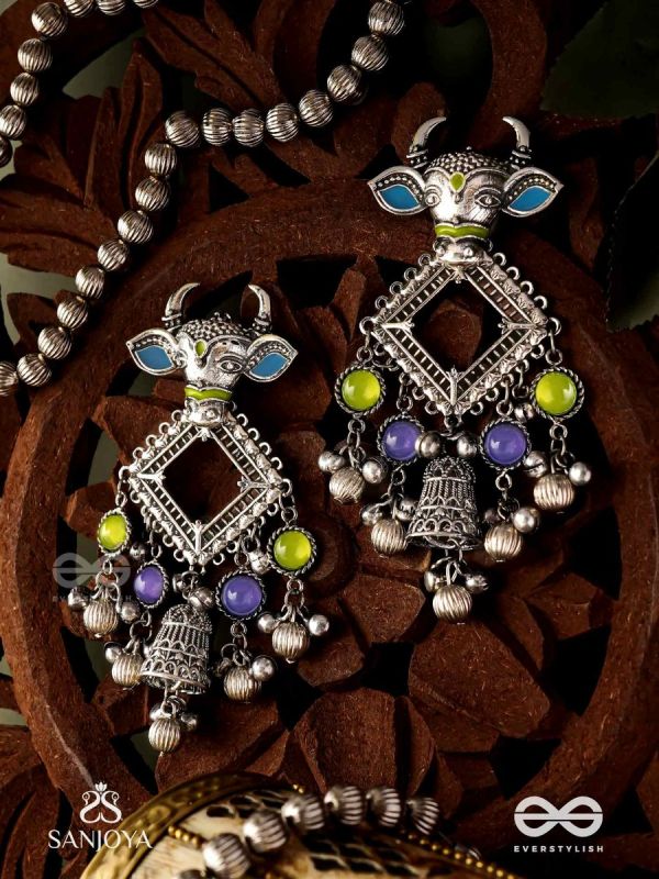 NANDI MANIKARNA- NANDI STONE EARRINGS-OXIDIZED EARRINGS FEATURING A BULL FACE, ADORNED WITH STONES AND GHUNGHROOS