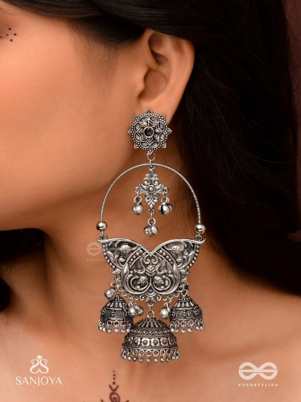  CHANDRAVALLARI-MOON VINE-SUBTLE SILVER CHANDBAALI ADORNED WITH GHUNGHROO'S