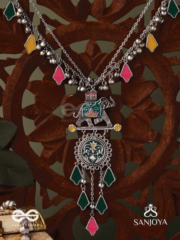 NOMAD SPIRIT – COLORFUL TRIBAL STATEMENT NECKLACE