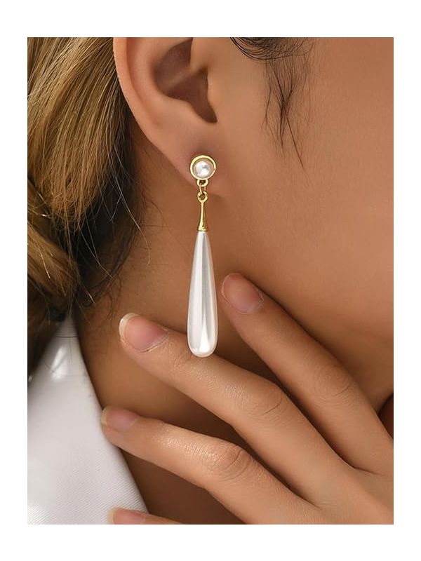 CHIC GLAM - MIX OF SILVER AND GOLDEN EARRINGS