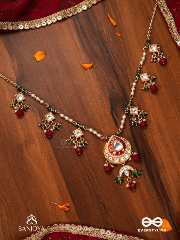 ANUPRITA - DIVINELY ADORNED - TRADITIONAL KUNDAN NECKLACE WITH PEARL AND BEADS