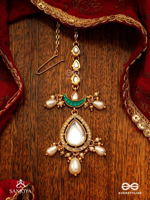 RATNODYA - RISING GEM - DAZZLING KUNDAN MAANGTIKA WITH PEARLS AND ROYAL GREEN AND GOLD ACCENTS