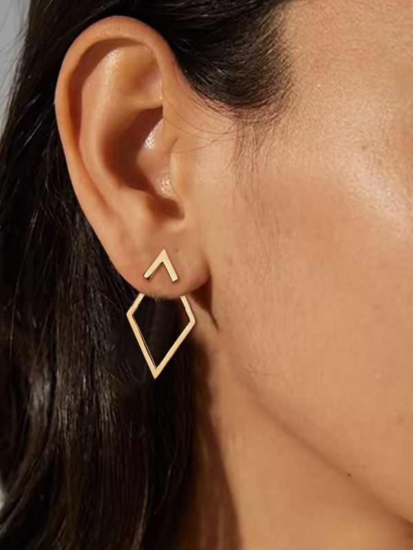 PRISM CHARM-CASUAL DAILY WEAR STUDS