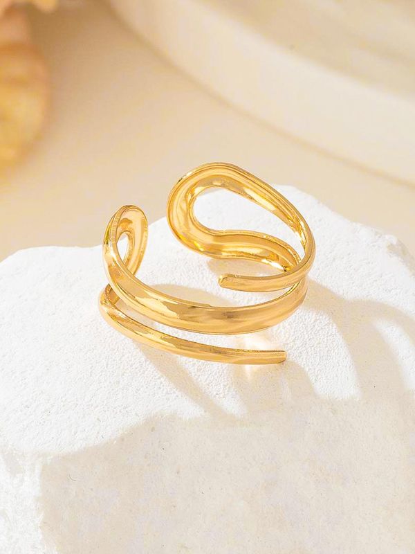 AURIC SWIRL - CONTEMPORARY GOLDEN TWIST RING+ TWISTED GLEAM- SLEEK AND POLISHED METALLIC CUFF BRACELET