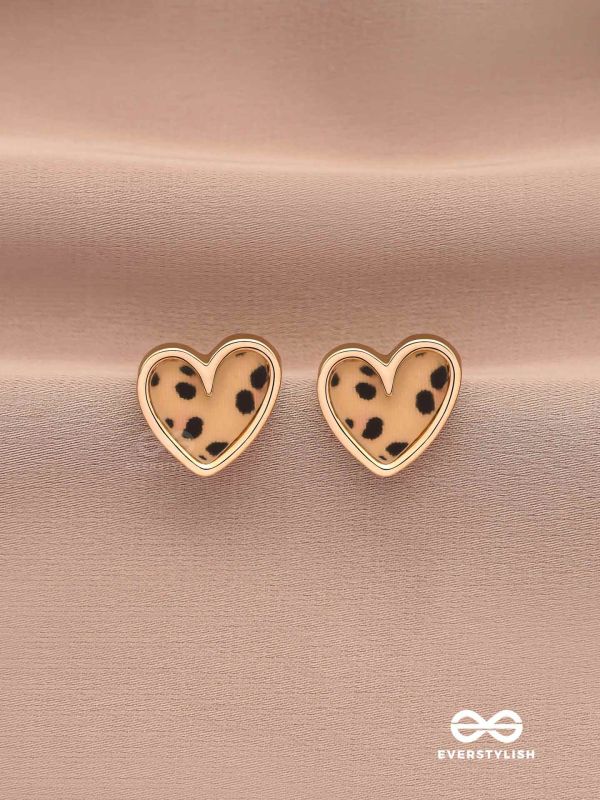 JUNGLE ROMANCE - STYLISH LEOPARD PRINT STUDS