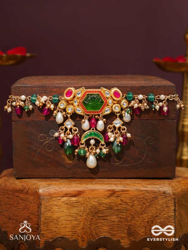 HARARASA - ESSENCE OF GREEN- KUNDAN NECKPIECE WITH PEARLS, BEADS AND GEMSTONE
