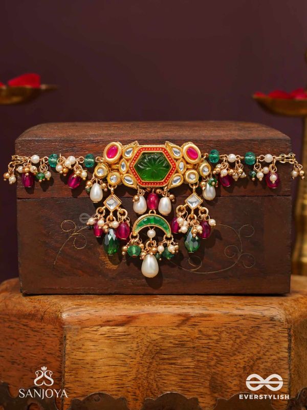 HARARASA - ESSENCE OF GREEN- KUNDAN NECKPIECE WITH PEARLS, BEADS AND GEMSTONE