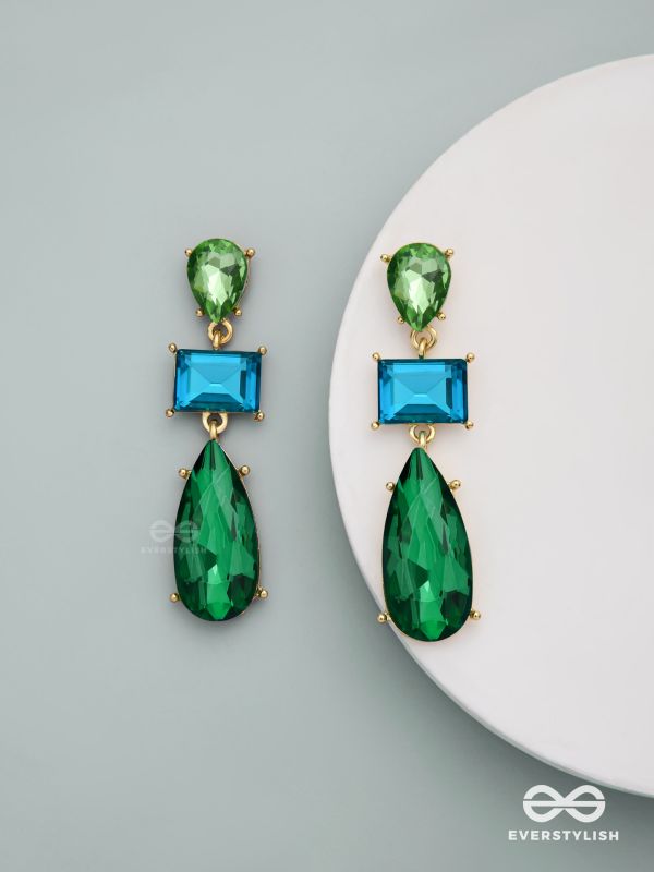 OCEAN MYSTIQUE- LUXURIOUS TEARDROP EARRINGS