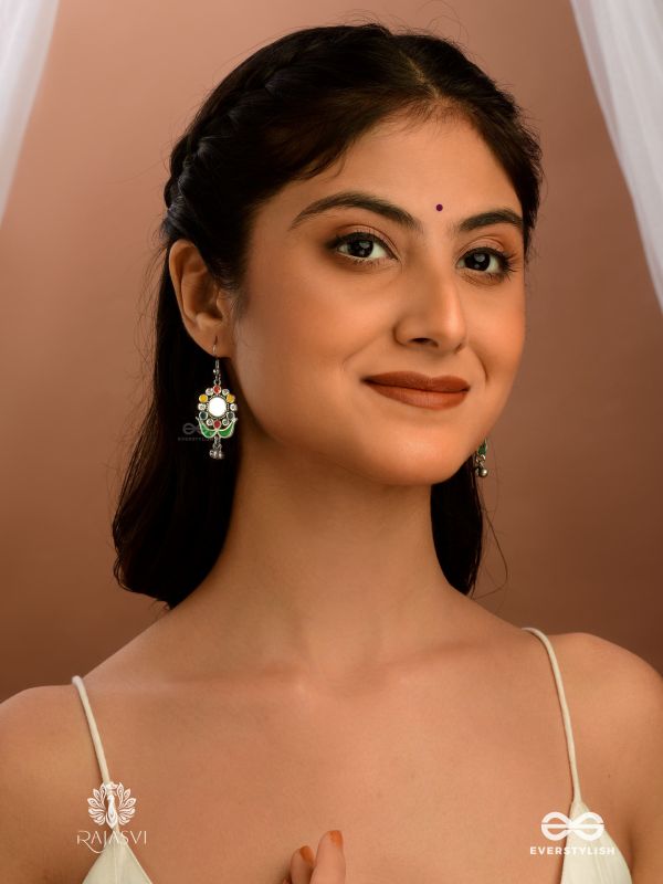 COIN CHARM - COIN-CENTERED OXIDISED FLORAL DROPS