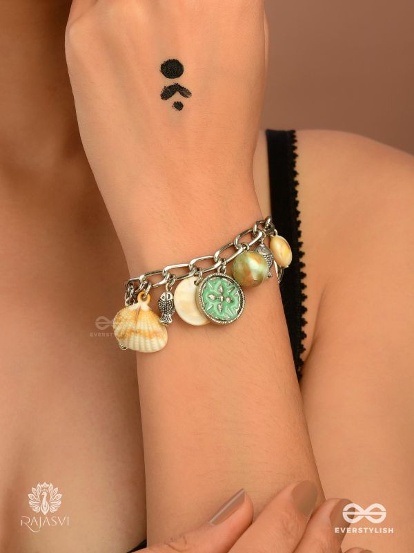 COASTAL WHIM - BOHO OXIDISED CHARM BRACELET