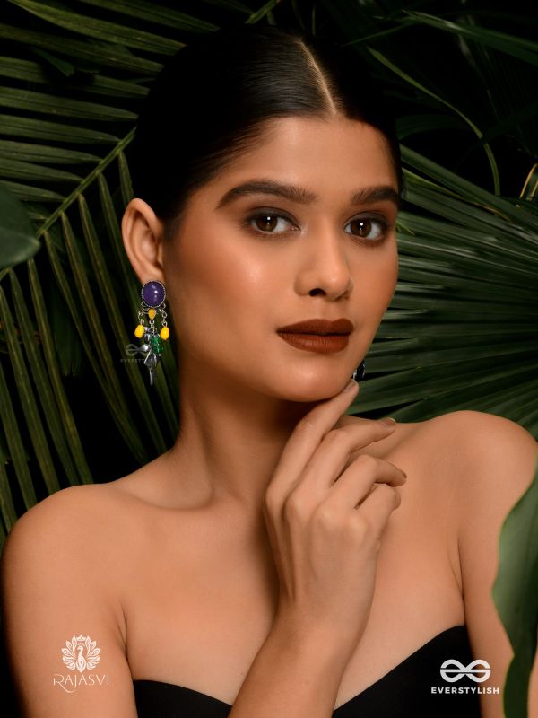 FOREST FLAIR - OXIDISED LEAF EARRING