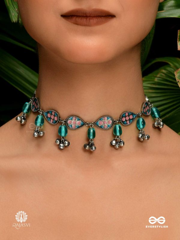 FLORAL RAIN - VINTAGE OXIDISED CHOKER