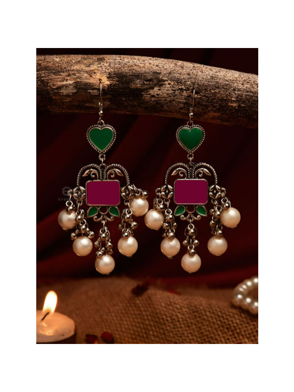HEART & HERITAGE – OXIDISED EARRINGS WITH PEARLS AND ENAMEL