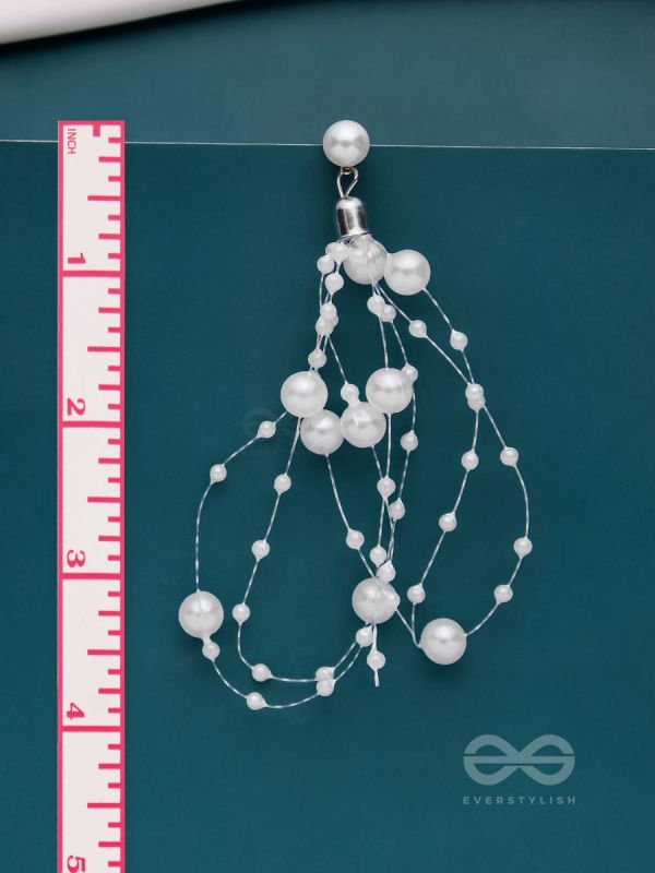 Precious Pearls of Snow Dangling Earrings