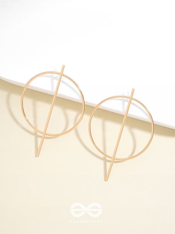 An Elegant Delight Golden Geometric Earrings