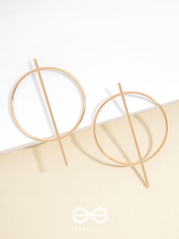 An Elegant Delight Golden Geometric Earrings