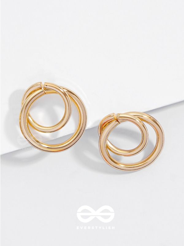 The Golden Intertwined Circles - Casual Daily-wear Studs