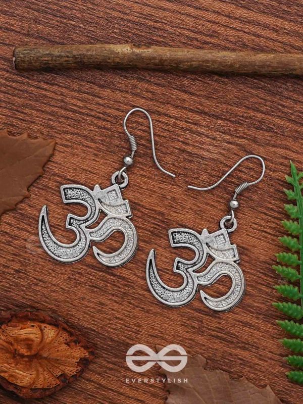 The Ohm - Tiny Trinket Earrings 