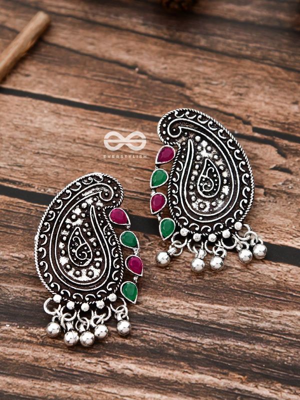 The Vintage Motifs - Ruby Emerald - The Embellished Oxidised Collection
