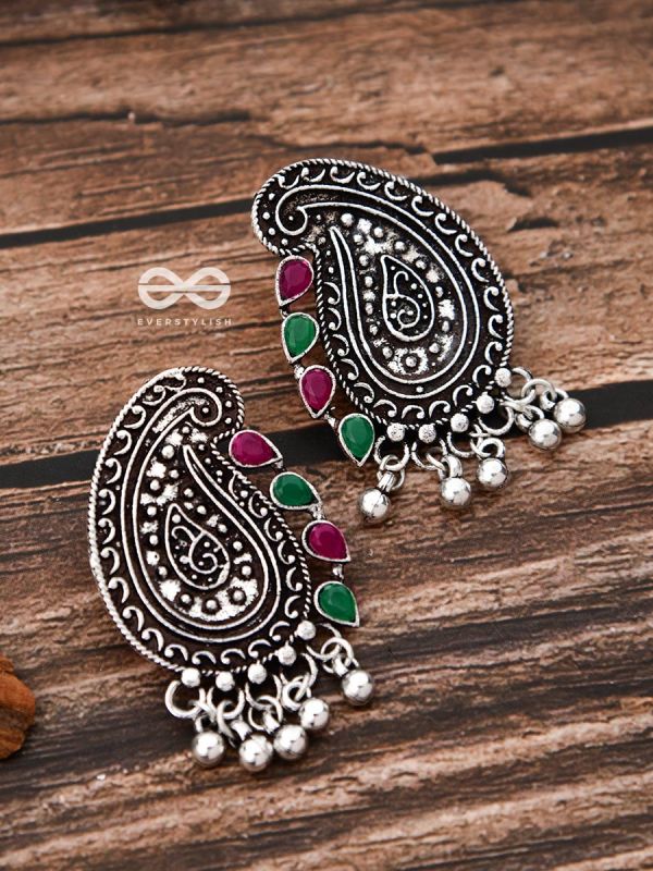 The Vintage Motifs - Ruby Emerald - The Embellished Oxidised Collection