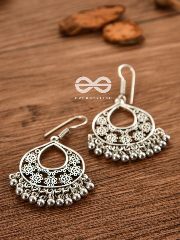 The Floral Motif Droplets - Oxidised Boho Earrings