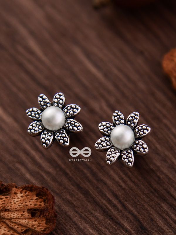 The May Flower- Oxidised Pearl Earrings