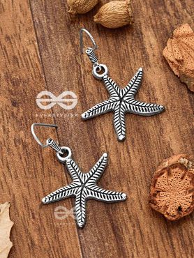 The Elegant Starfish - Tiny Trinket Earrings