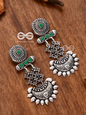 A Bohemian Statement (Emerald Green) - Embellished Oxidised Earrings