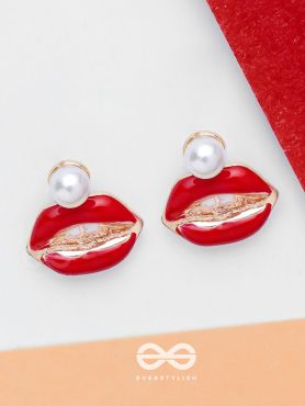 RUBY LIP CHARM - GOLDEN EMBELLISHED EARRINGS
