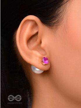 A MYSTIC PEARL - GOLDEN EMBELLISHED EARRINGS (VIOLET)