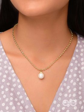 Darling Droplet - Pearl  Pendant