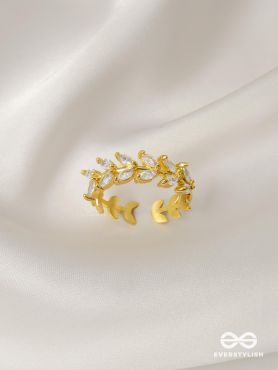 The Angel's Tiara - Golden Cubic Zirconia Ring (Adjustable)