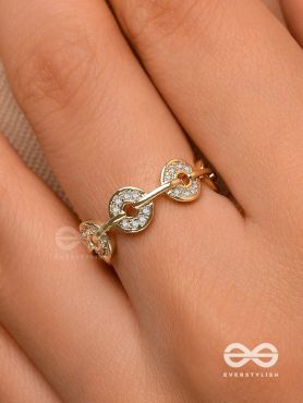 The Orbital Bliss - Golden Cubic Zirconia Ring (Adjustable)